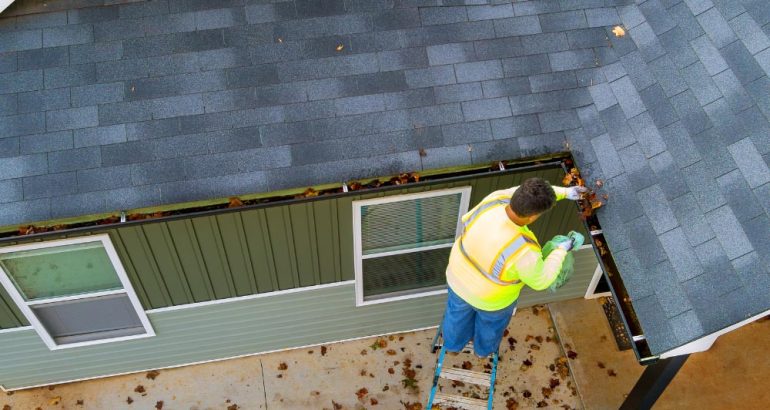 residential-gutter-cleaning-Brisbane