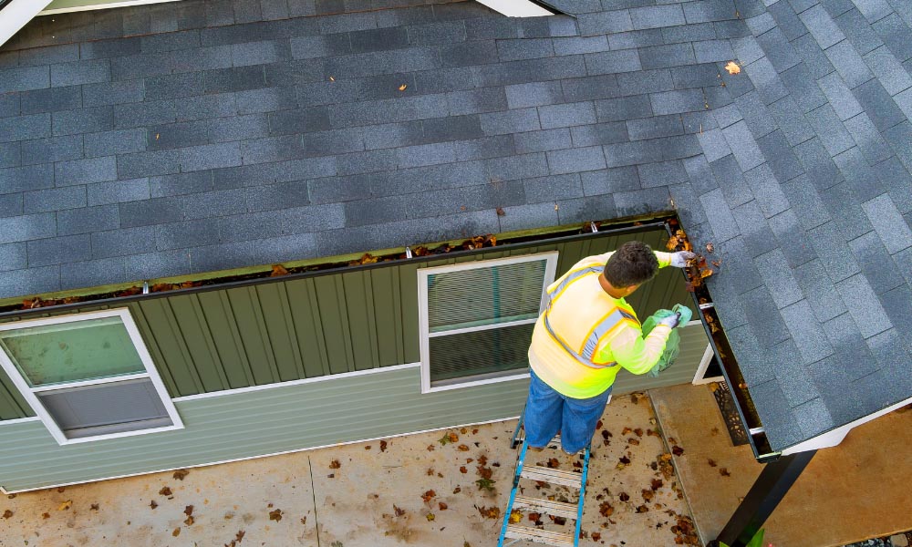 residential-gutter-cleaning-Brisbane